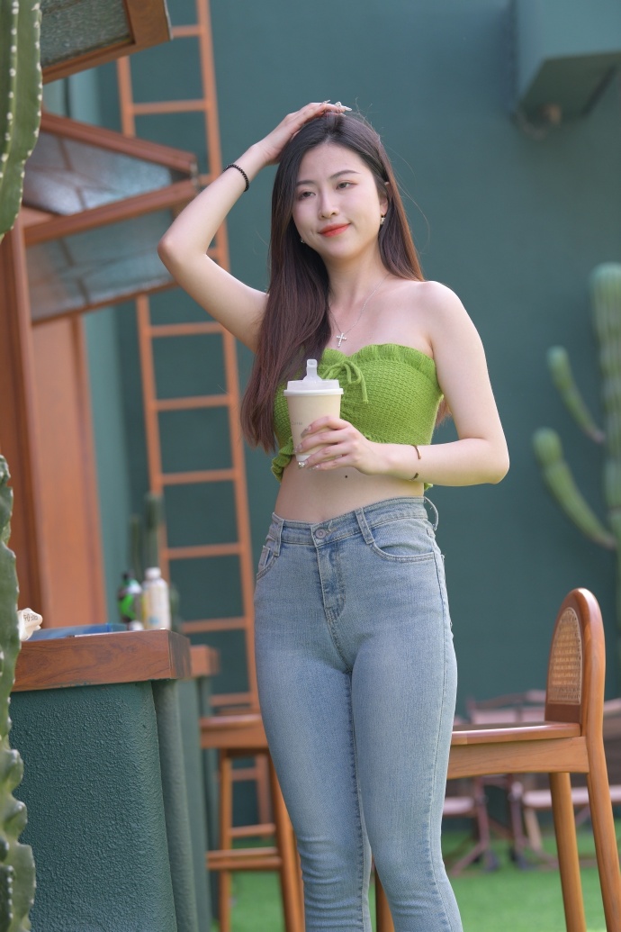 女姓與動(dòng)物犬免費(fèi)網(wǎng)站_女姓與動(dòng)物犬免費(fèi)網(wǎng)站V(圖1)