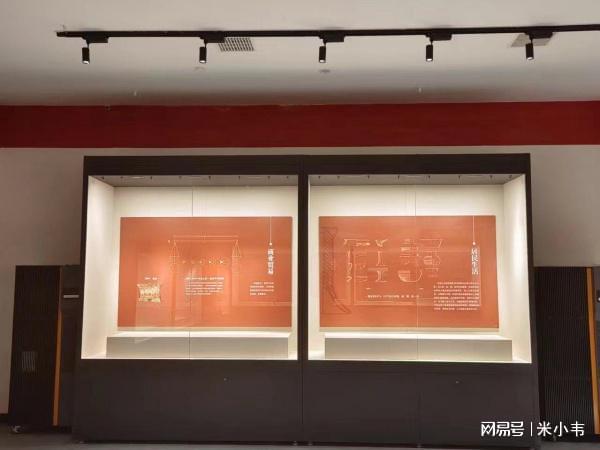 博物館展柜尺寸定制廠家揭秘關(guān)鍵！(圖1)